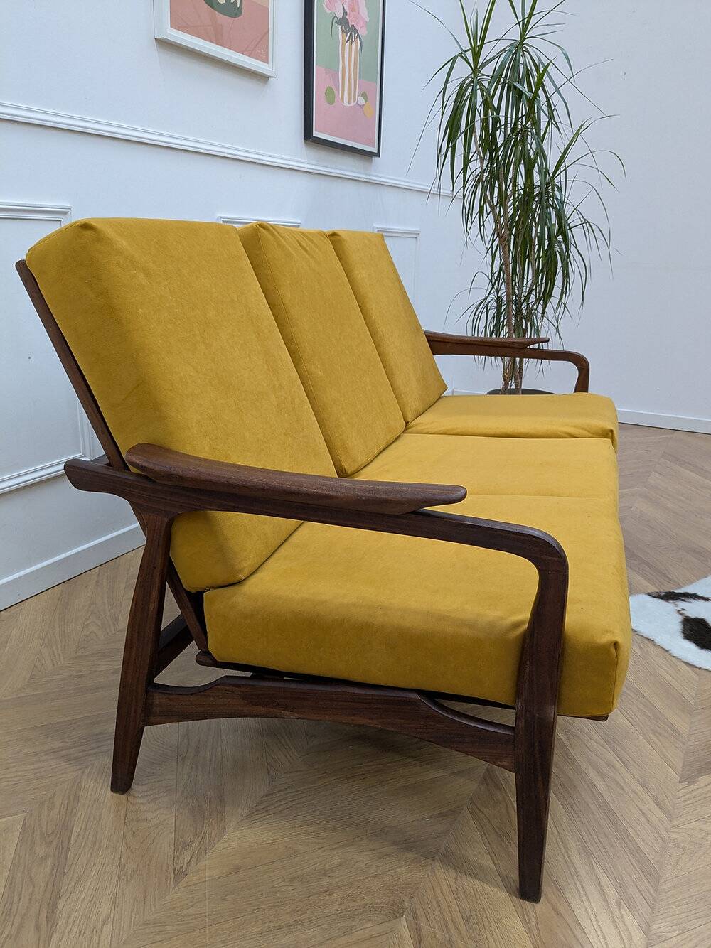 Canapé scandinave retapissé vintage teck