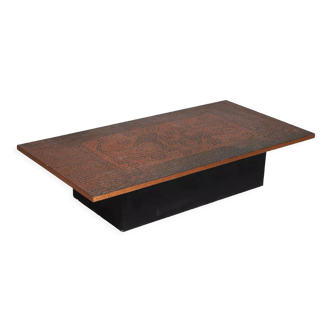 Vintage brutalist coffee table made of wood and copper