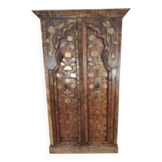 Indian wardrobe