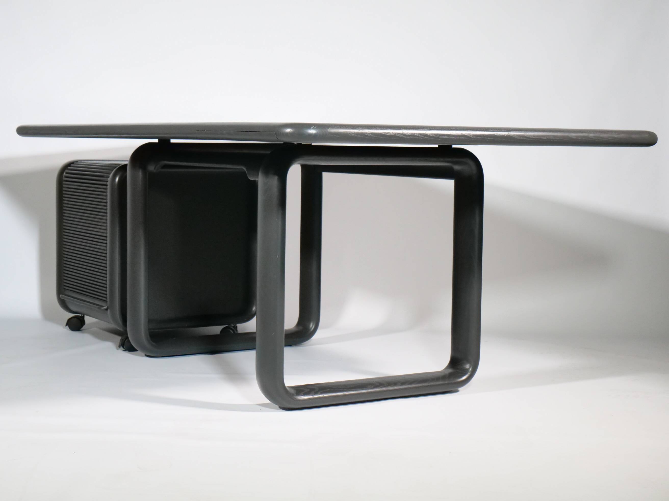 Bureau "Hombre" en bois massif par B.Vogtherr pour Rosenthal, années 1970