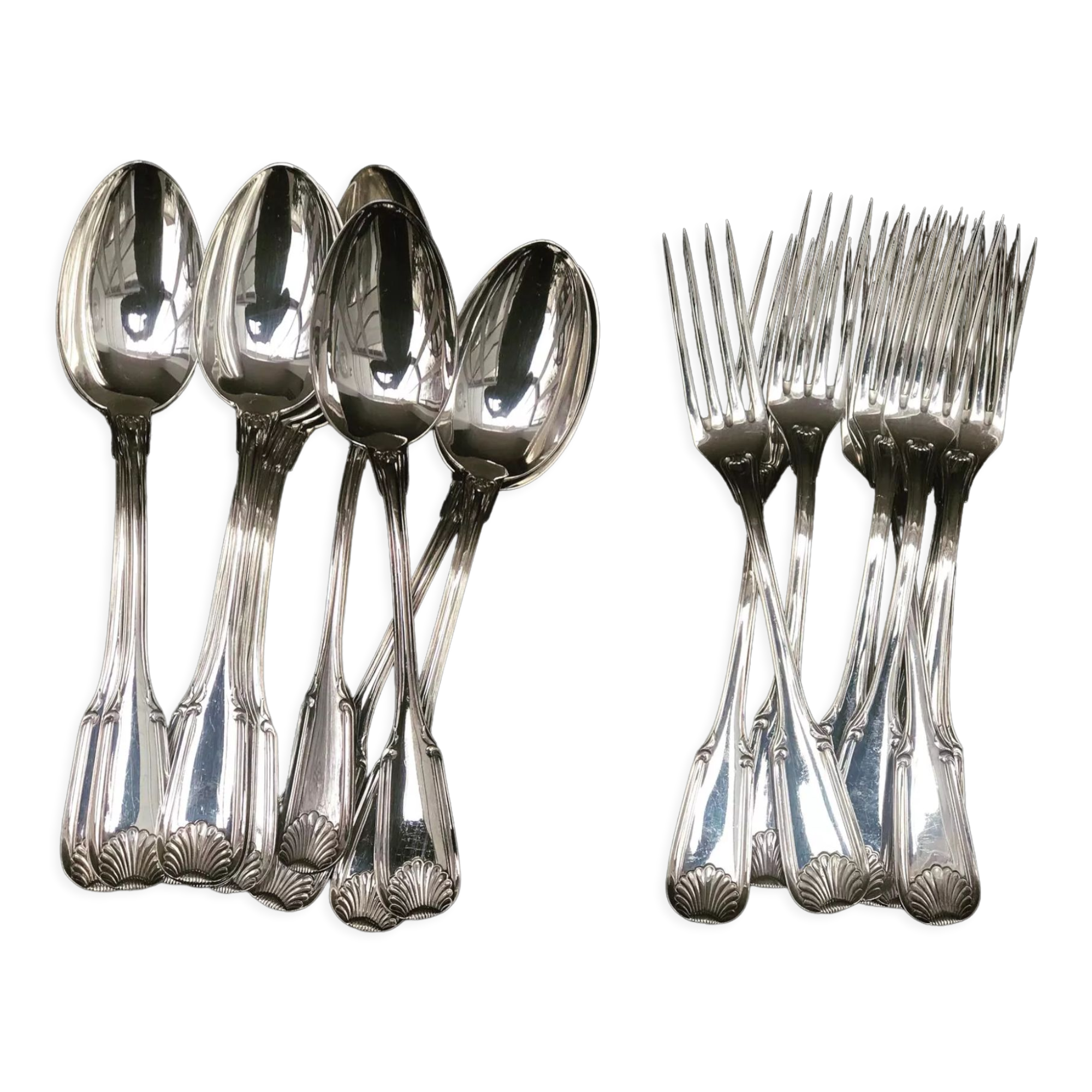 Silver shell cutlery