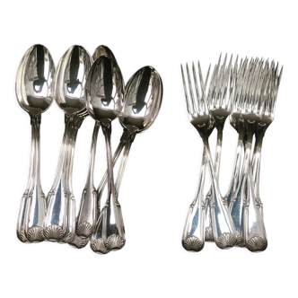 Silver shell cutlery