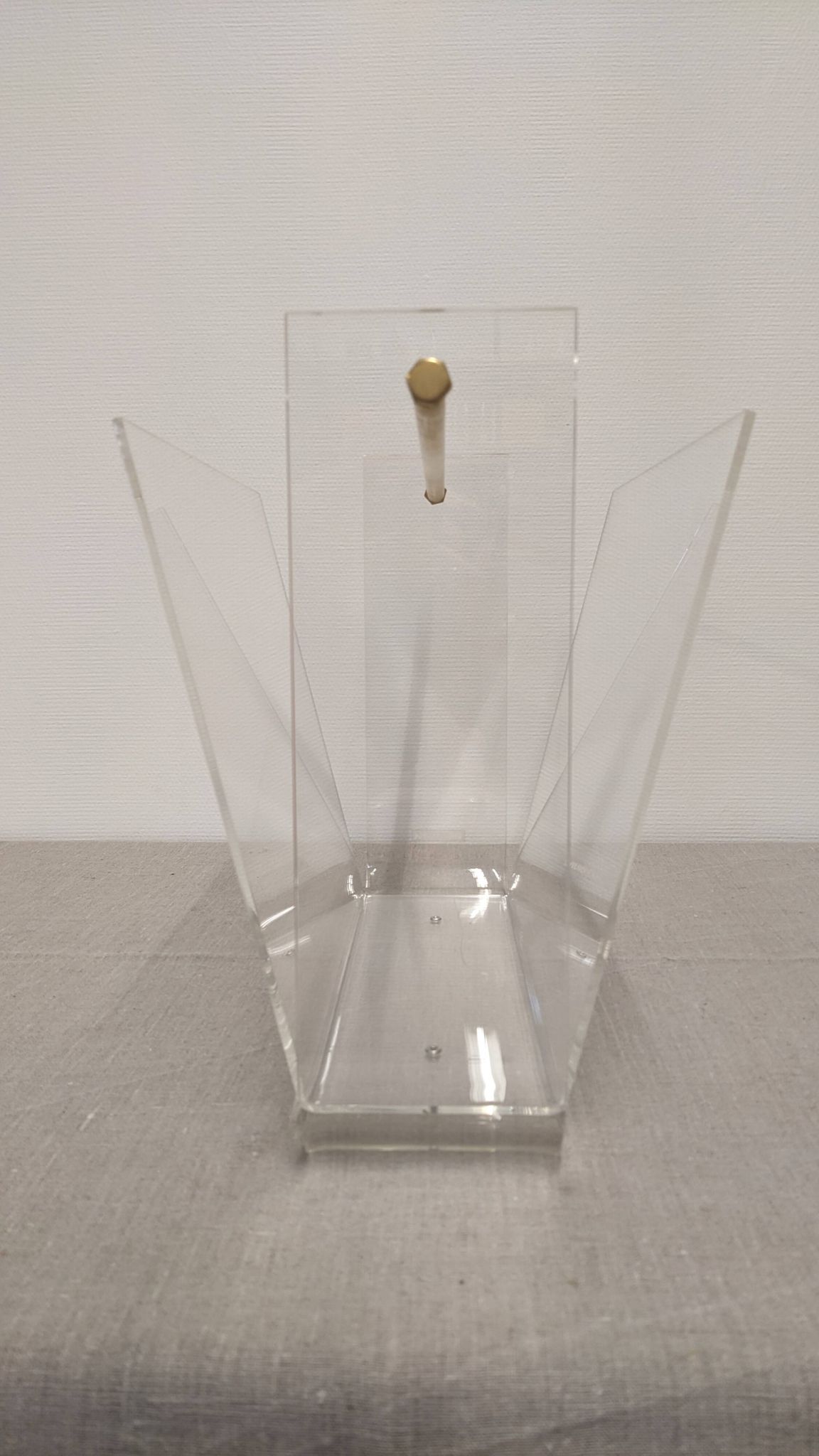 Acrylic magazine rack by David Lange, France circa 1970.