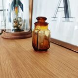 Apothecary pot