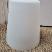 White opaline suspension