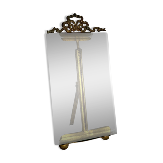 Frame in brass and beveled glass