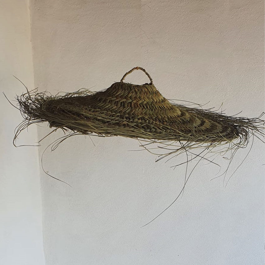 Doum pendant lamp in natural esparto