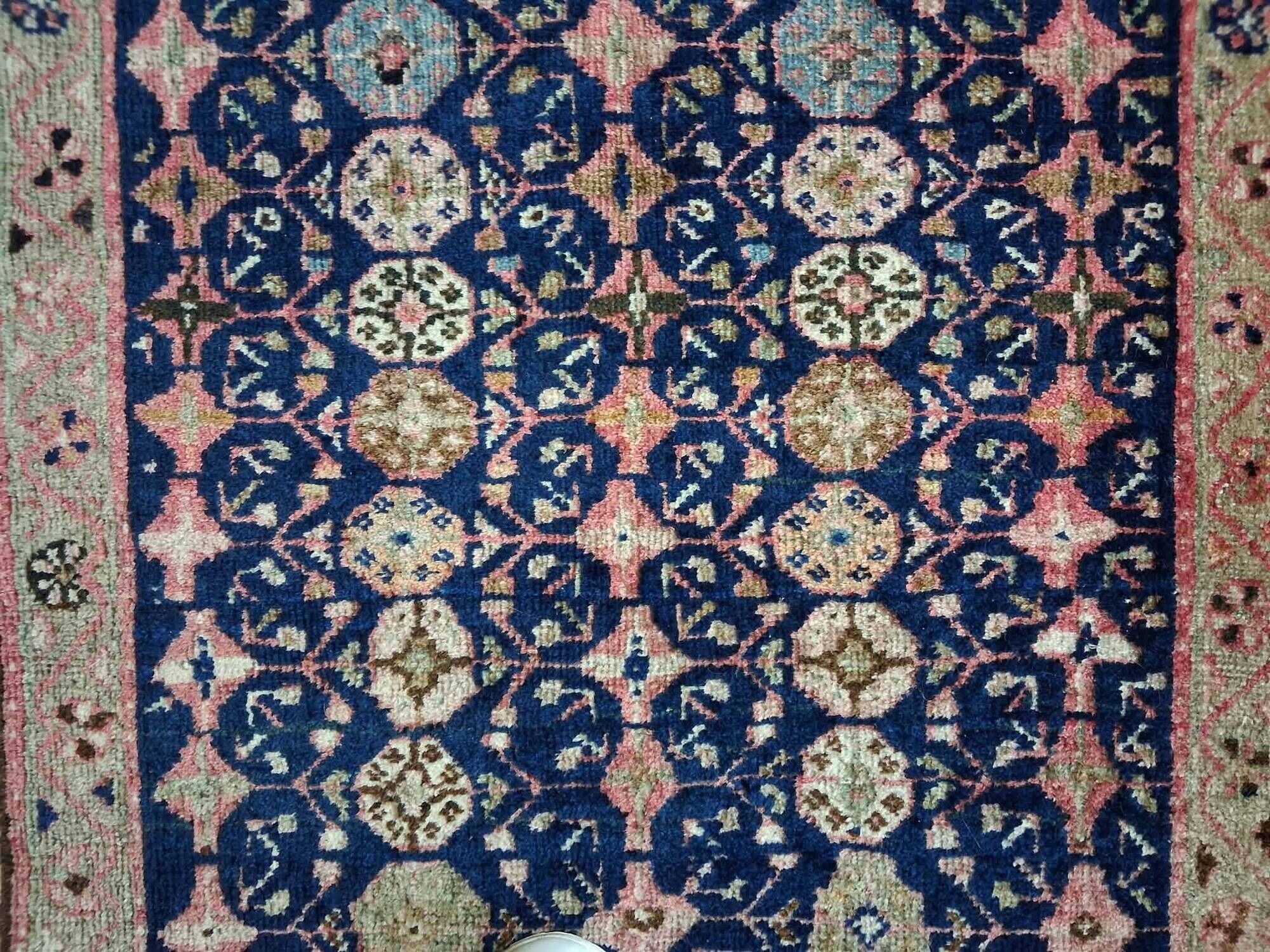 Handmade Persian Veramin hallway rug 264x106cm