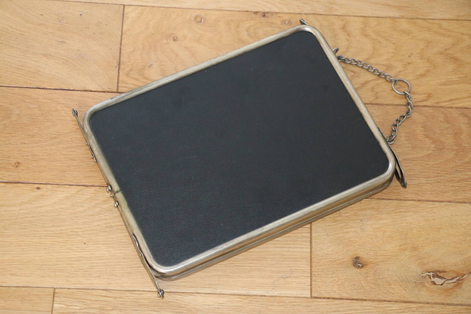 Bevelled triptych barber mirror (645*290mm)