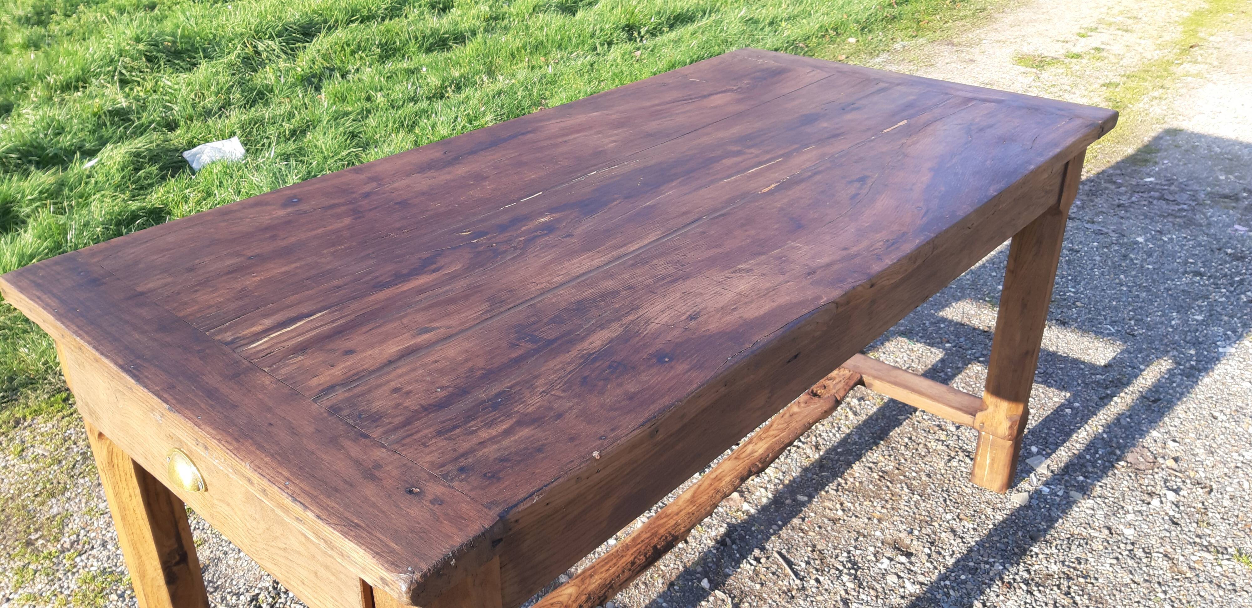 Country farm table xixth in chene, 2 drawers