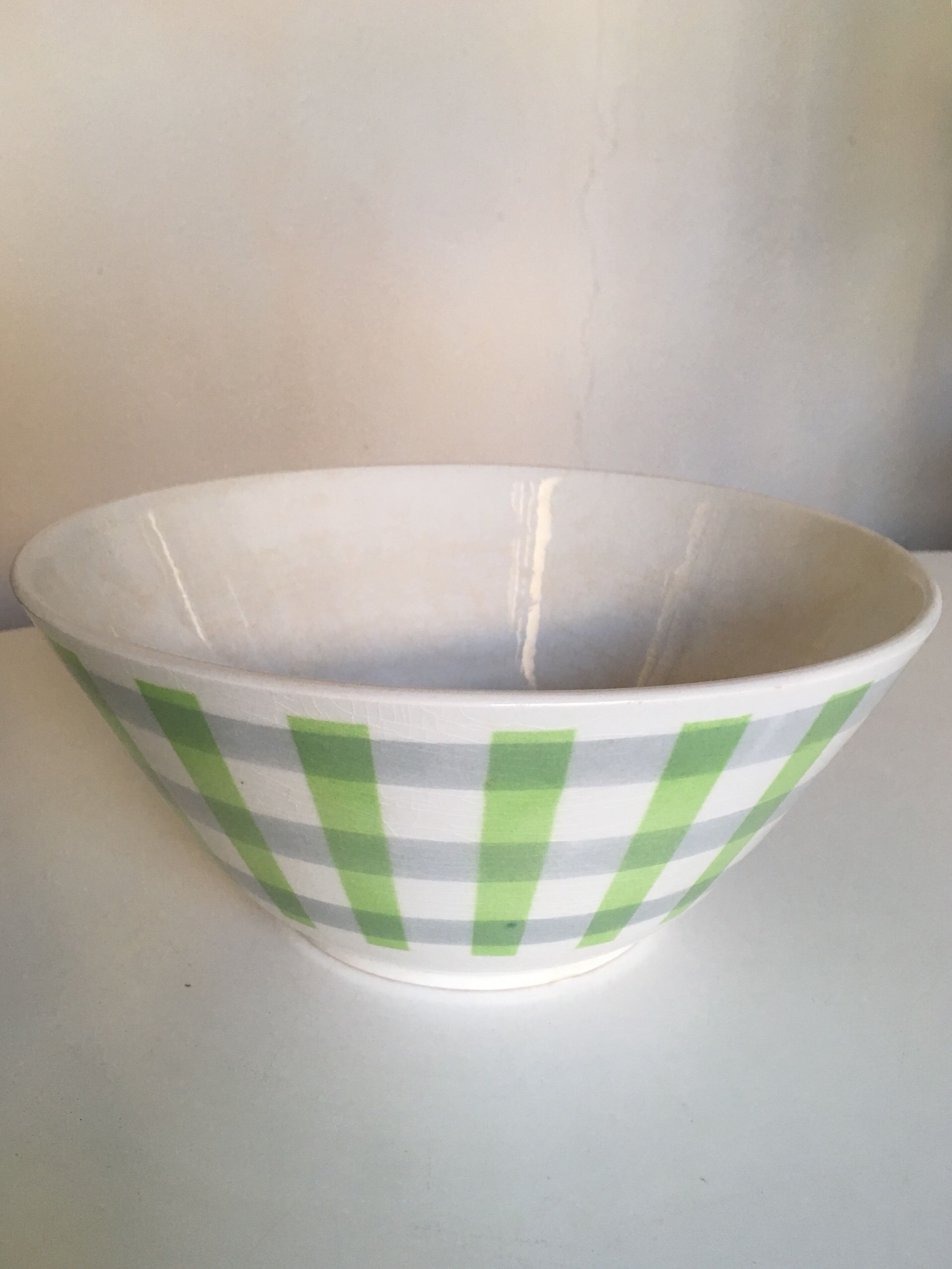 Saladier and 60s faience soup