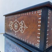 Oriental chest with marquetry and mother-of-pearl, antique.