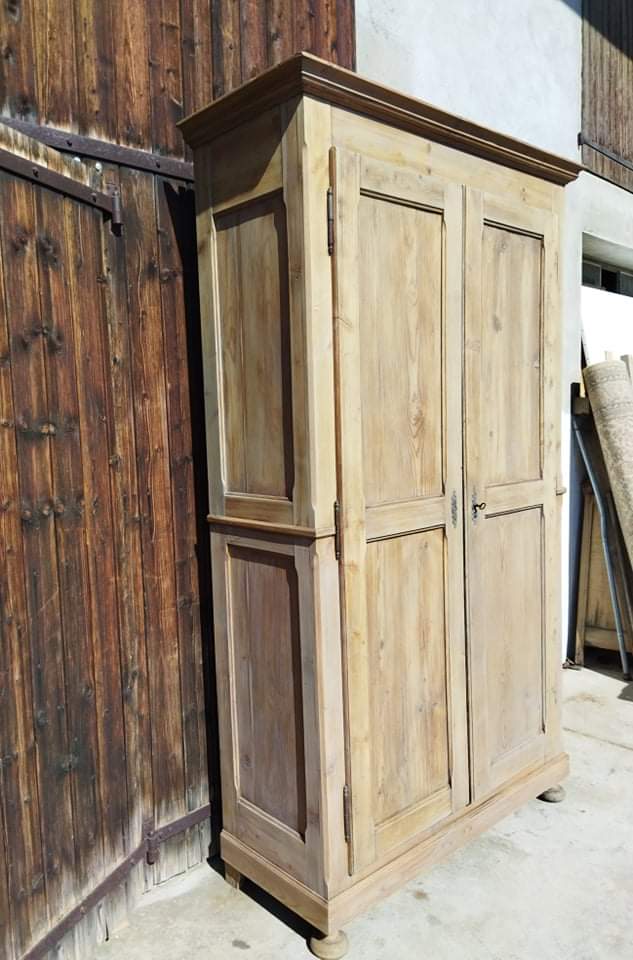 Old farmhouse cabinet