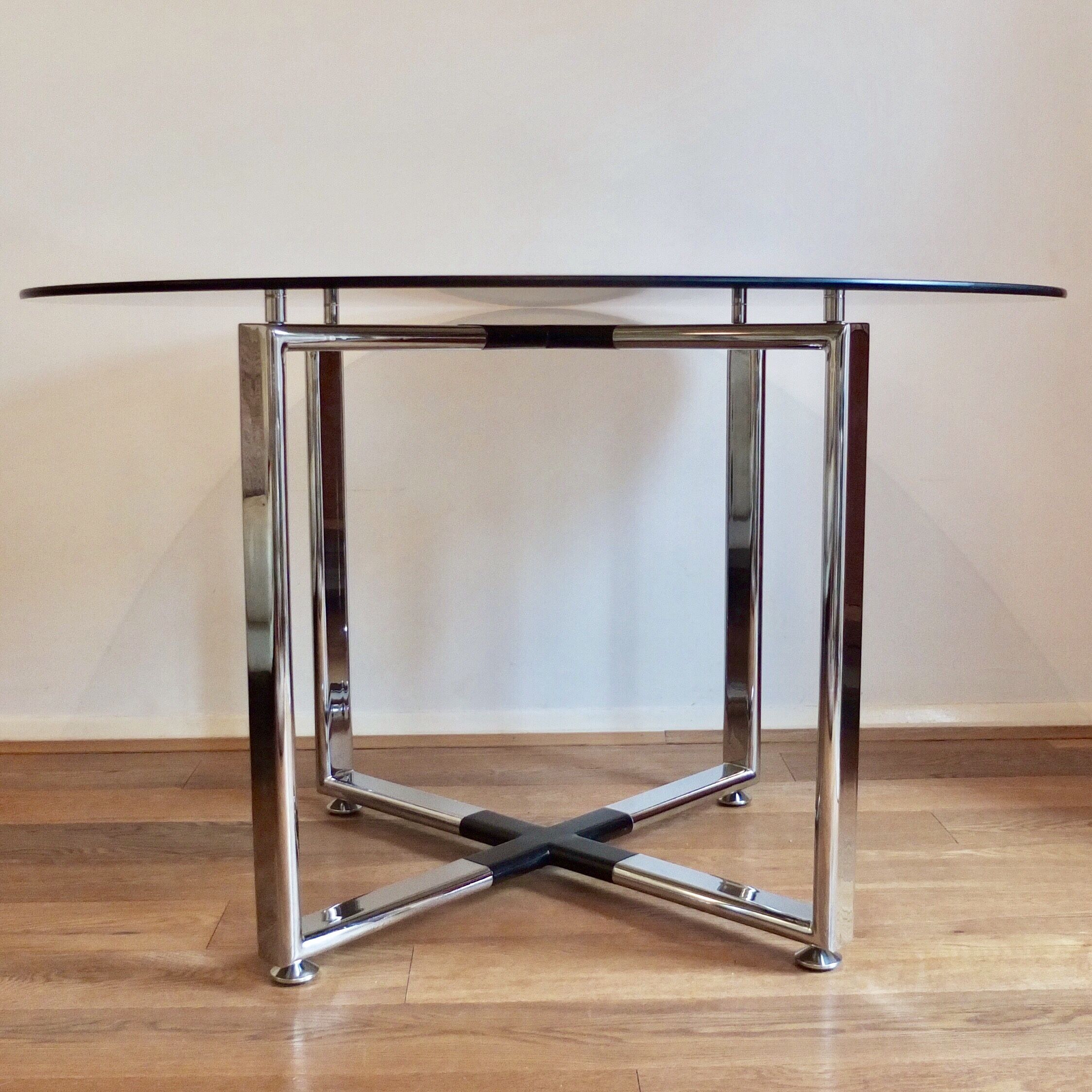 An Excellent Vintage 1970’S Chrome And Smoked Glass Round Dining Table