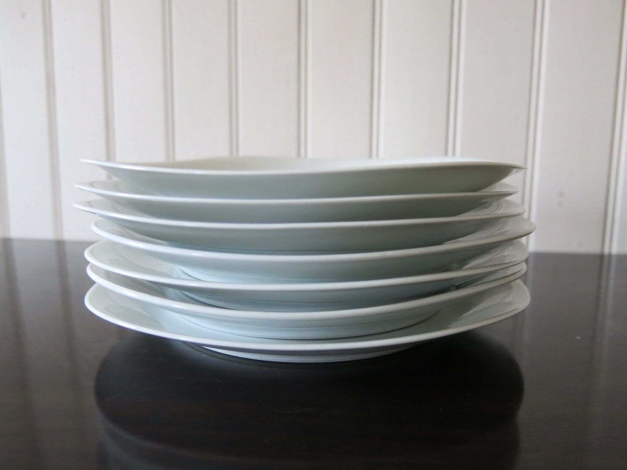 7 assiettes à fromage en haute porcelaine berry
