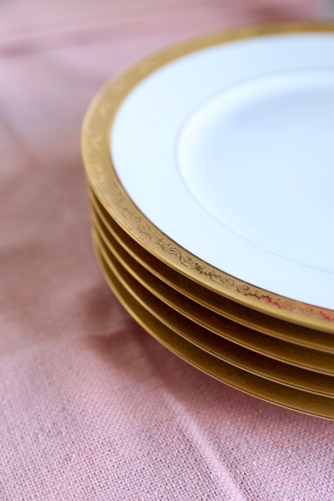Lot de 5 assiettes Limoges rue de paradis