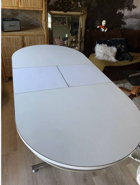 Vintage 70s Formica and chrome table