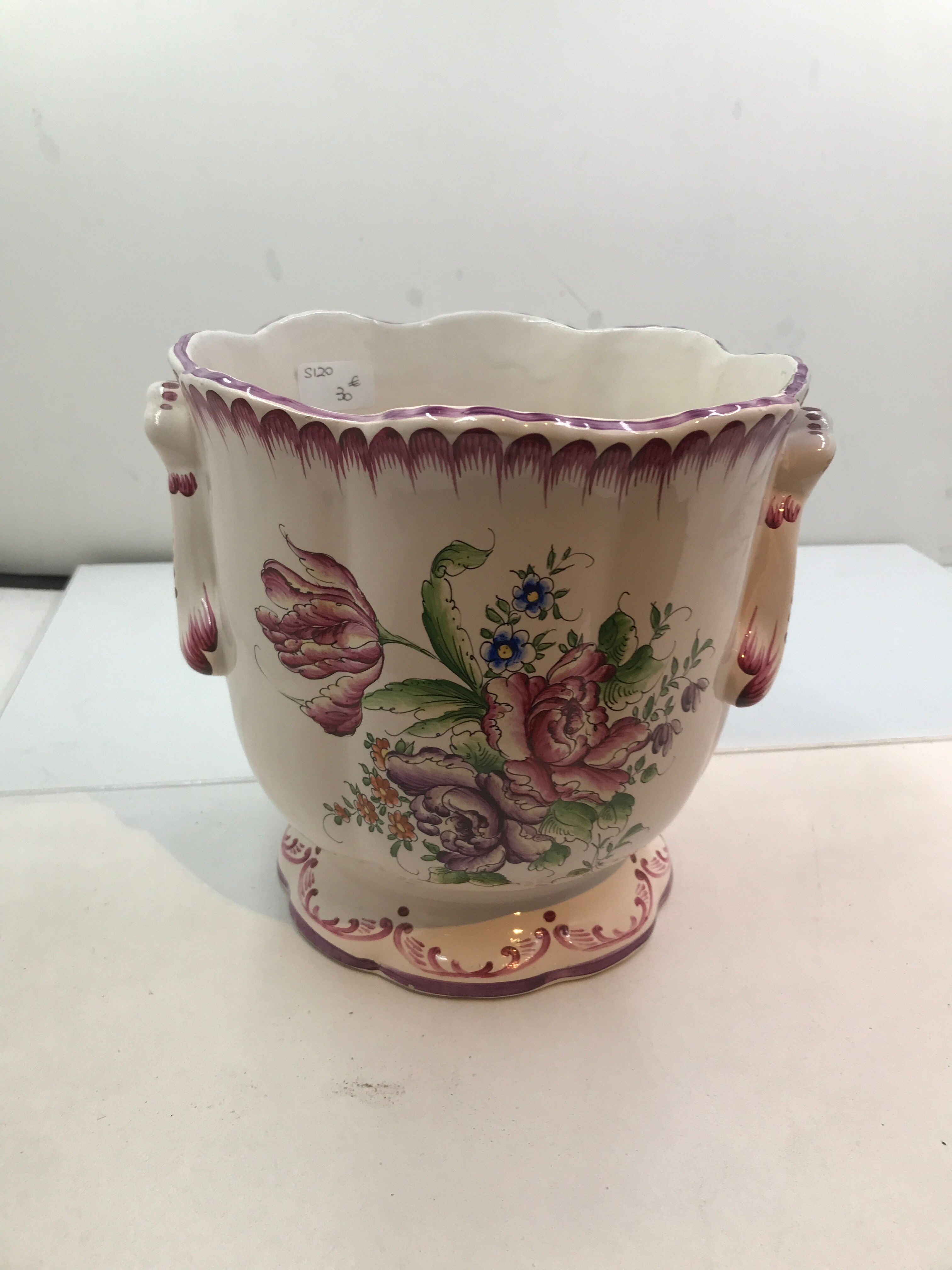 White earthenware pot cover