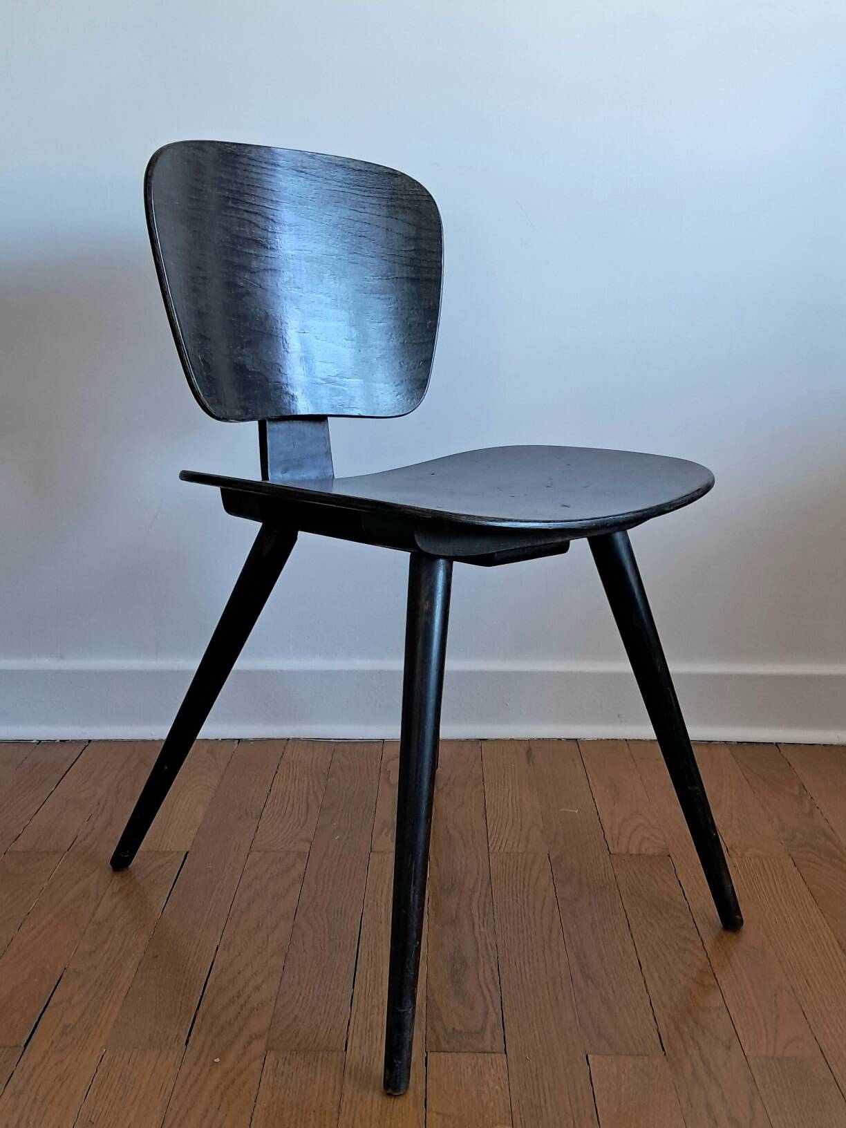 Thonet chair no. 57