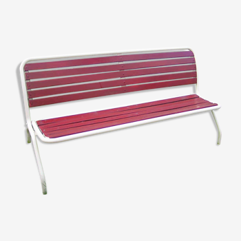 Foldable garden bench