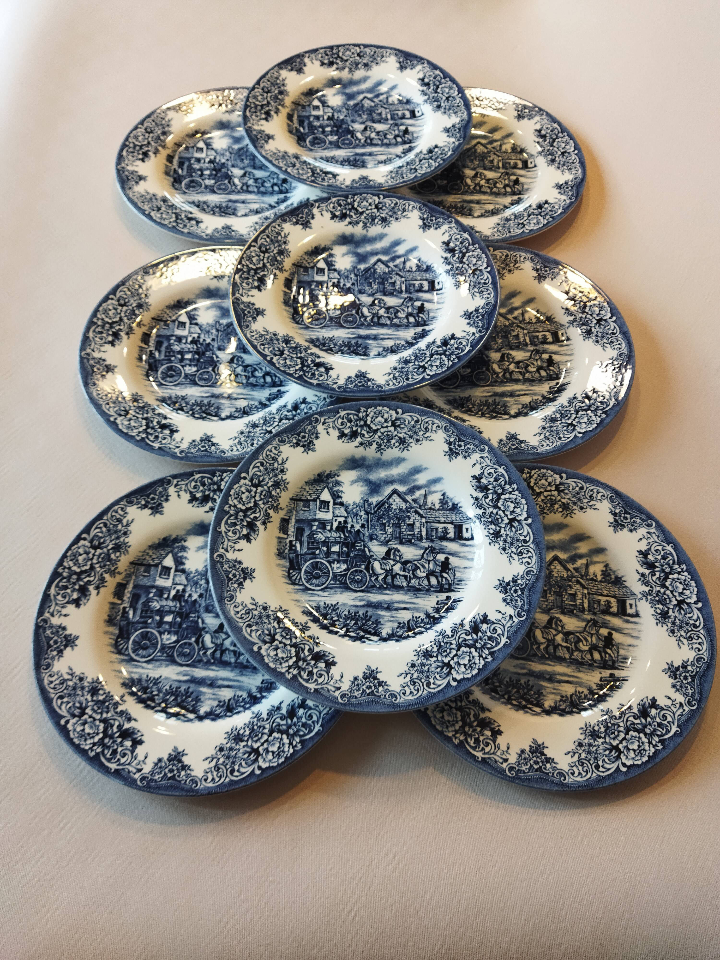 Set of 9 dessert plates English style blue & white