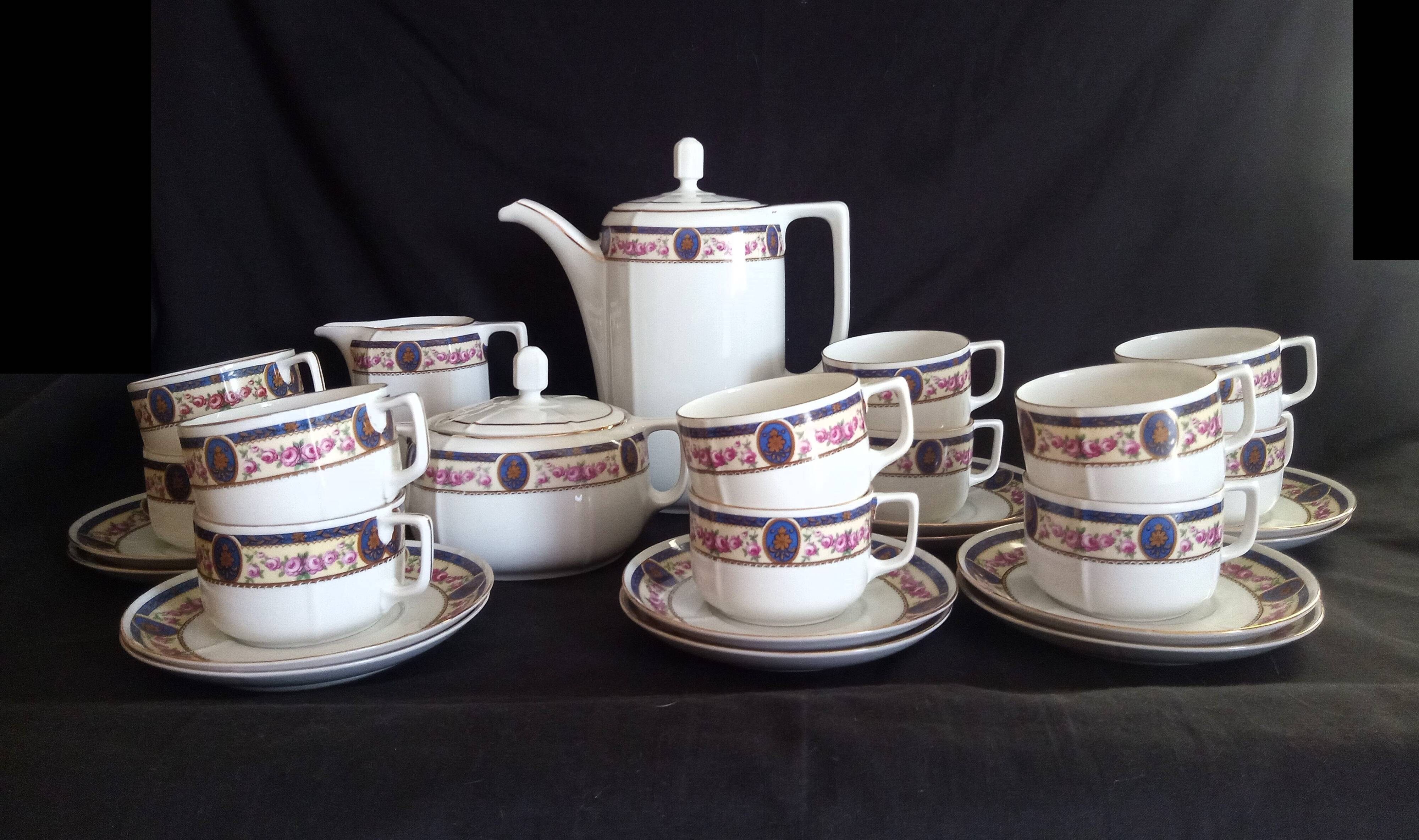 Service à café pour 12 personnes en porcelaine MZ Altrohlau CMR, Czechoslovakia, 1909 - 1922