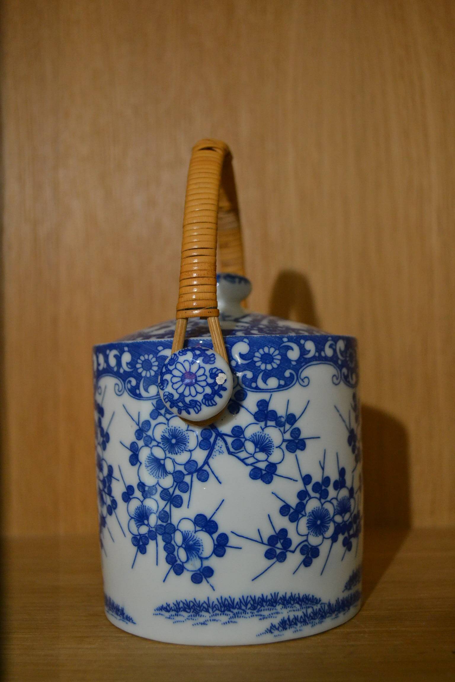 Japanese sugar bowl