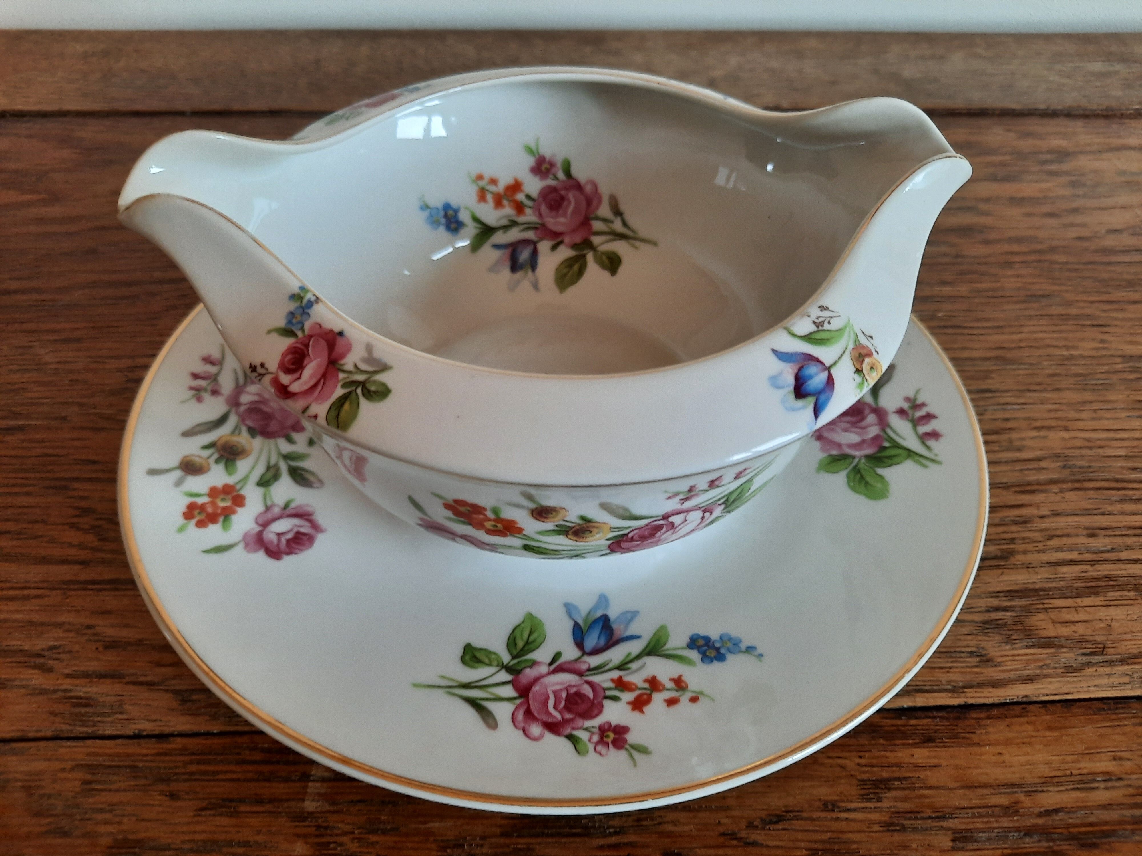 Saucière porcelaine de Limoges maison Raynaud