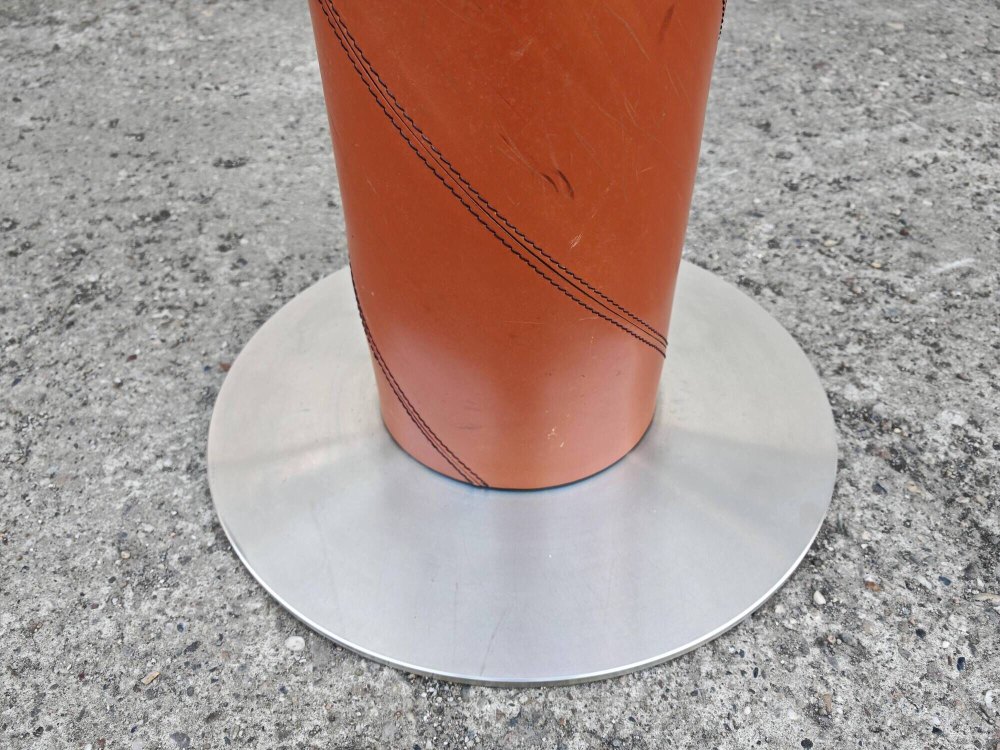 Postmodern dining table in leather and glass by Giancarlo Vegni for Fasem.