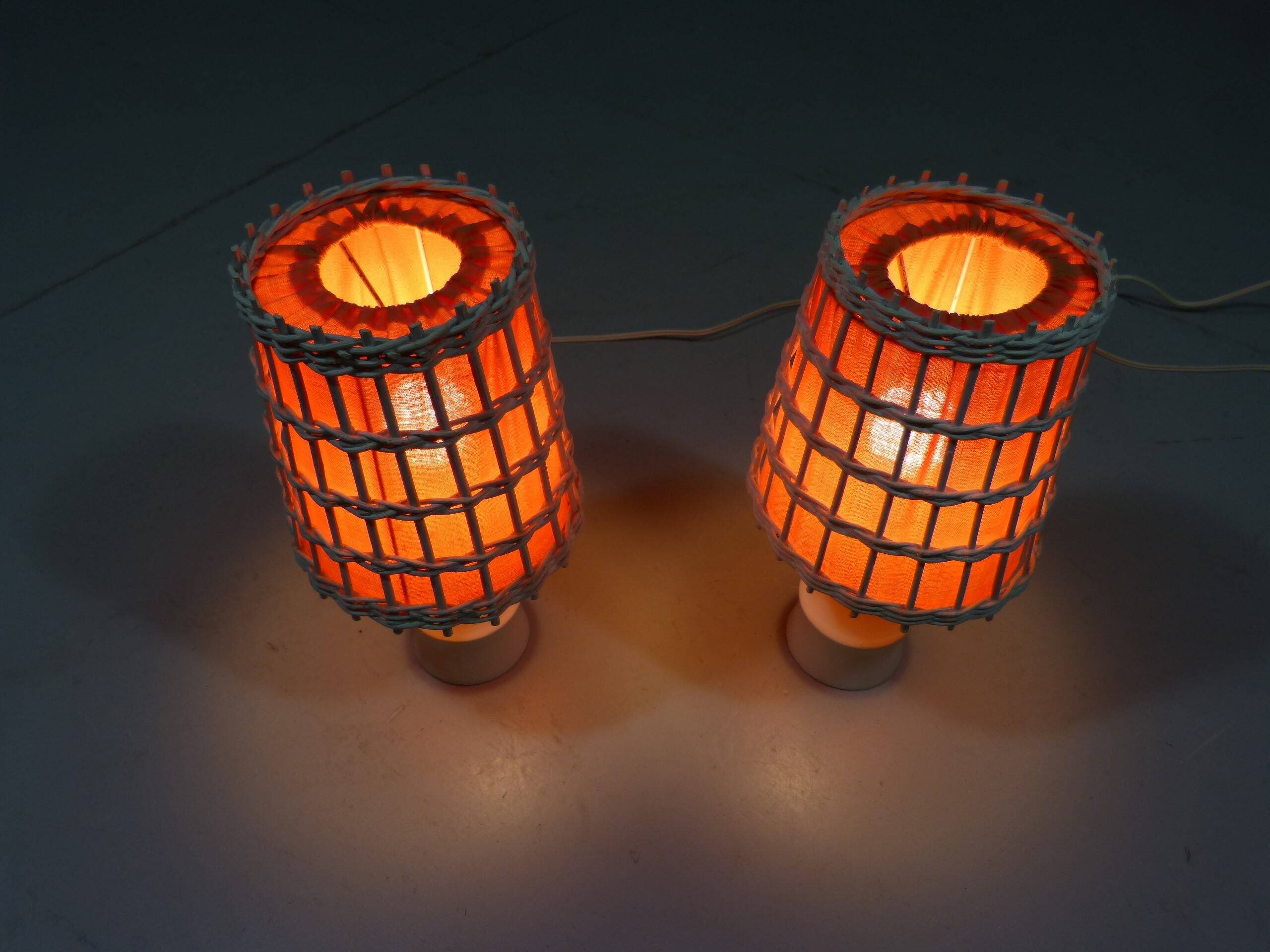Lampes de chevet ou de table blanches et orange, années 1960