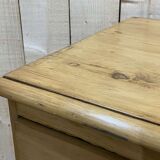 Victorian chest of drawers in nineteenth century fir