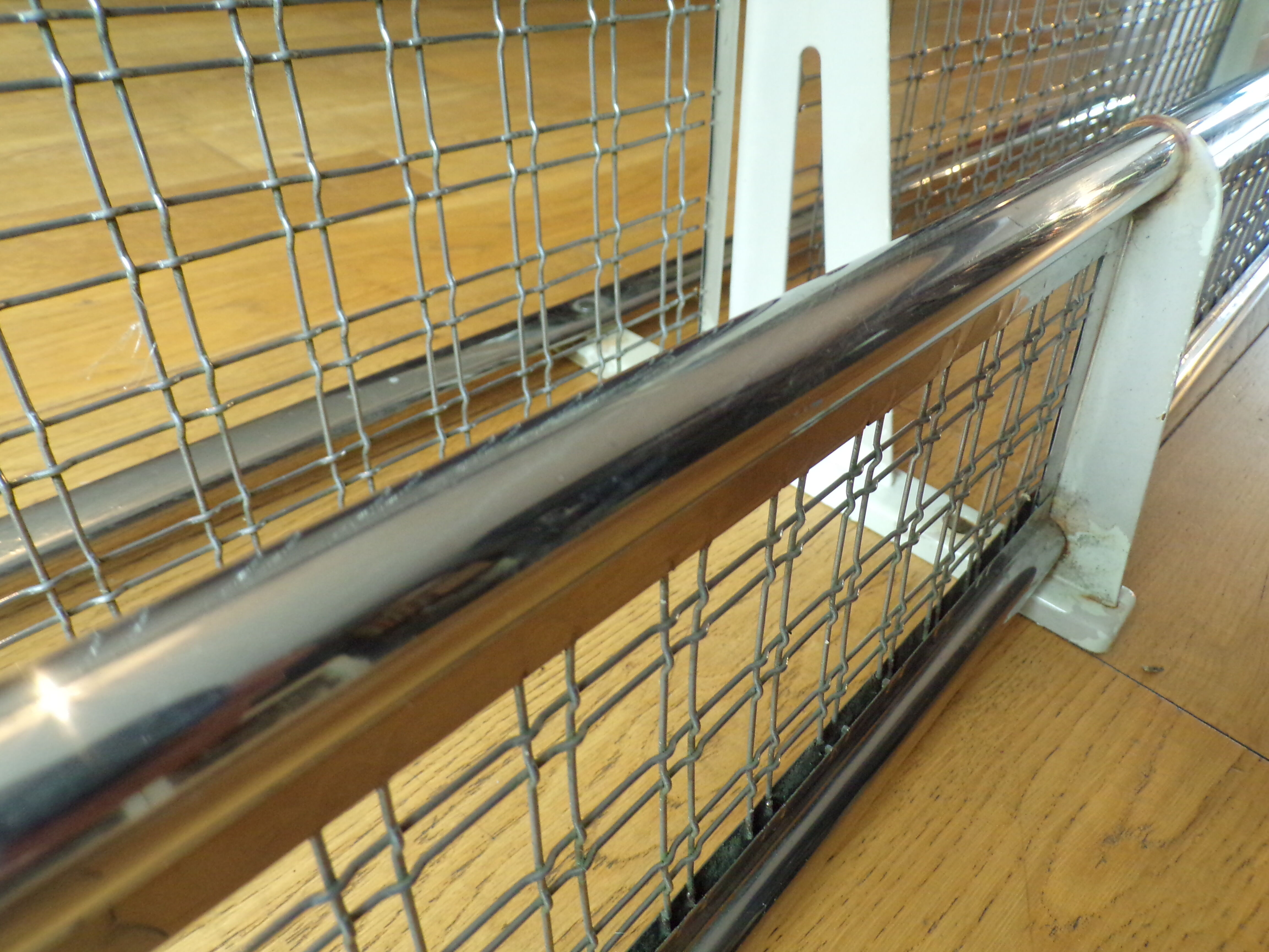 Train luggage carrier