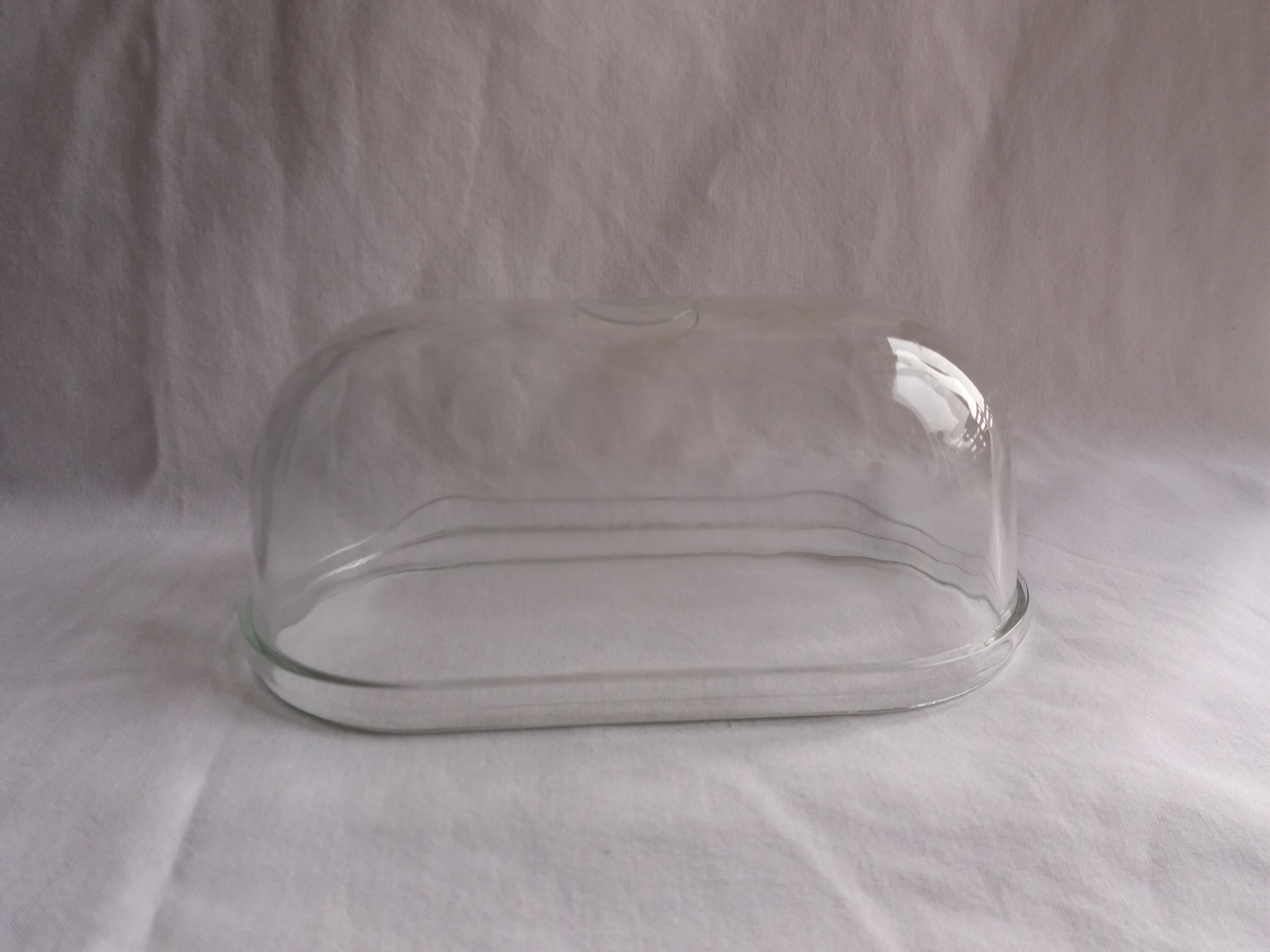 Globe lampshade for industrial wall lamp