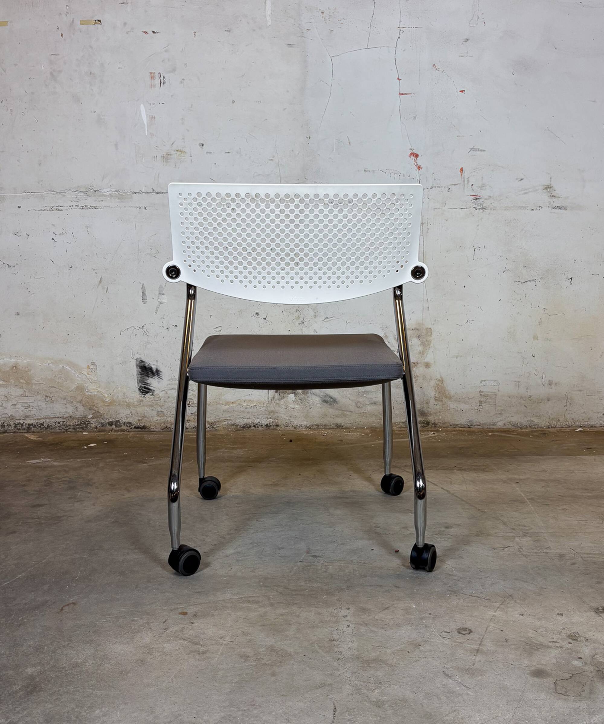 Vitra Visaroll 2 Antonio Citterio Fabric, plastic, aluminium – White, Gray