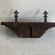 Console, étagère murale ancienne en bois sculpté