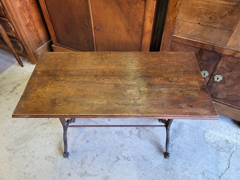 old bistrot table wooden top cast iron leg
