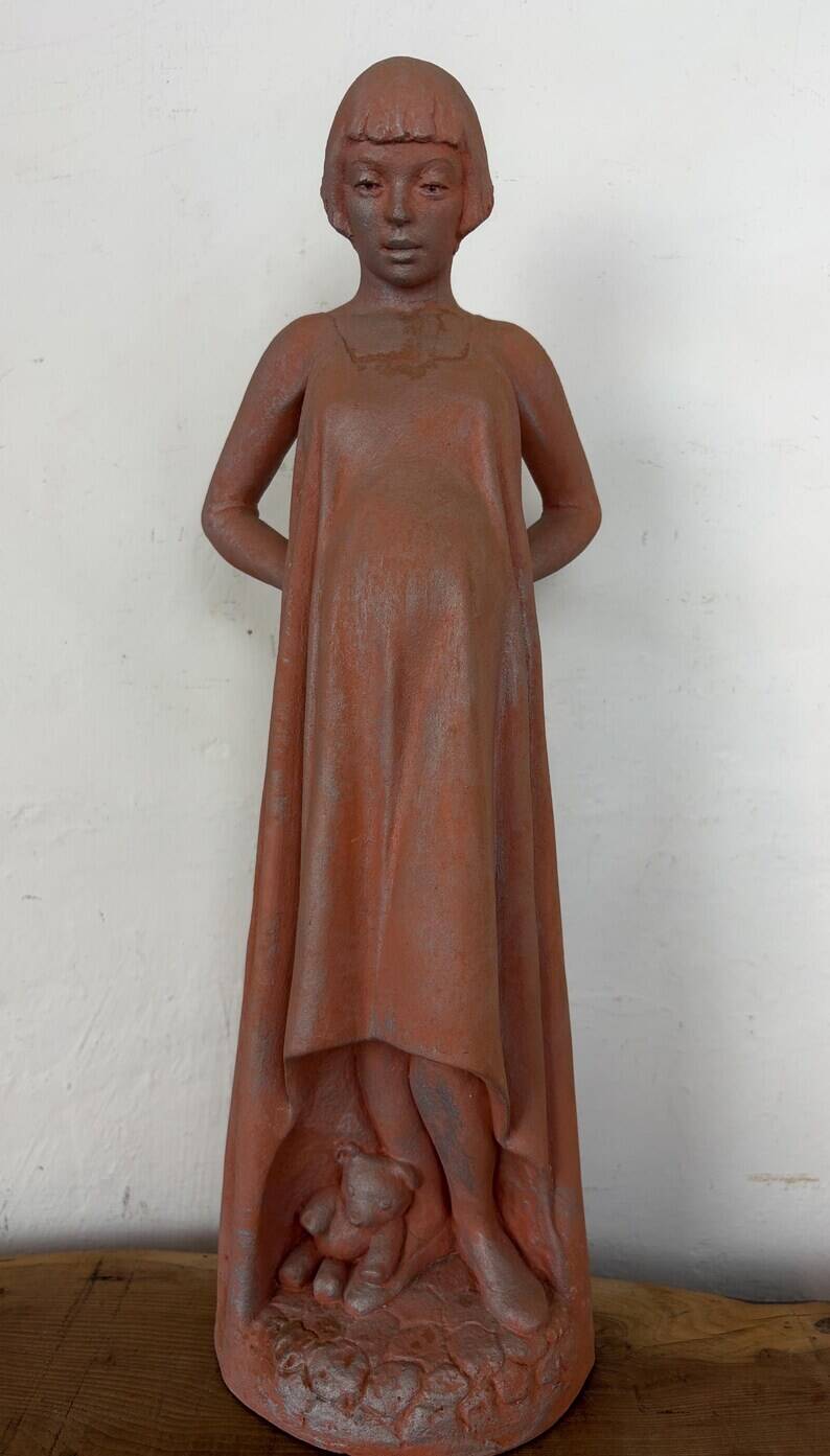 Vintage Terracotta Pregnant Woman Sculpture – Mid-Century Style Maternity Art Figurine