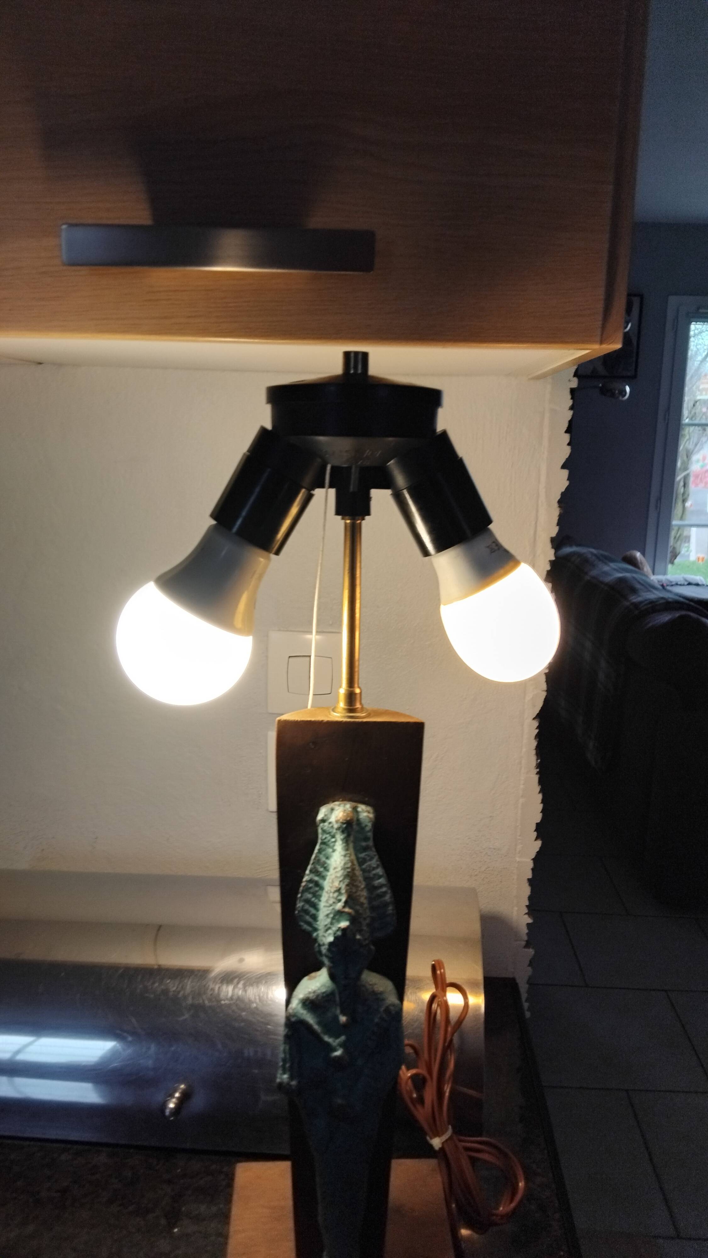 Lampe égyptienne osiris  bronze teck vintage  avec ecrin