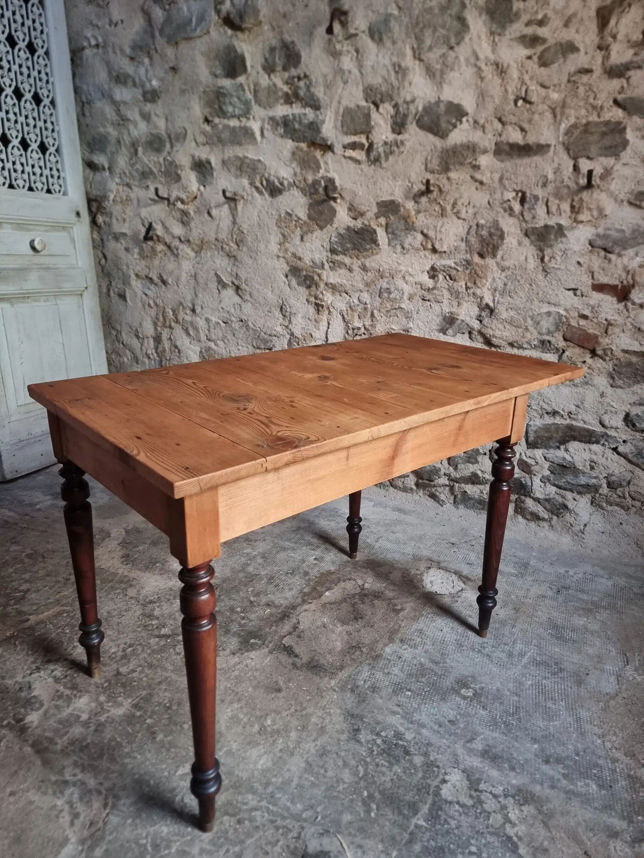French vintage kitchen/desk table, extendable, 1930s