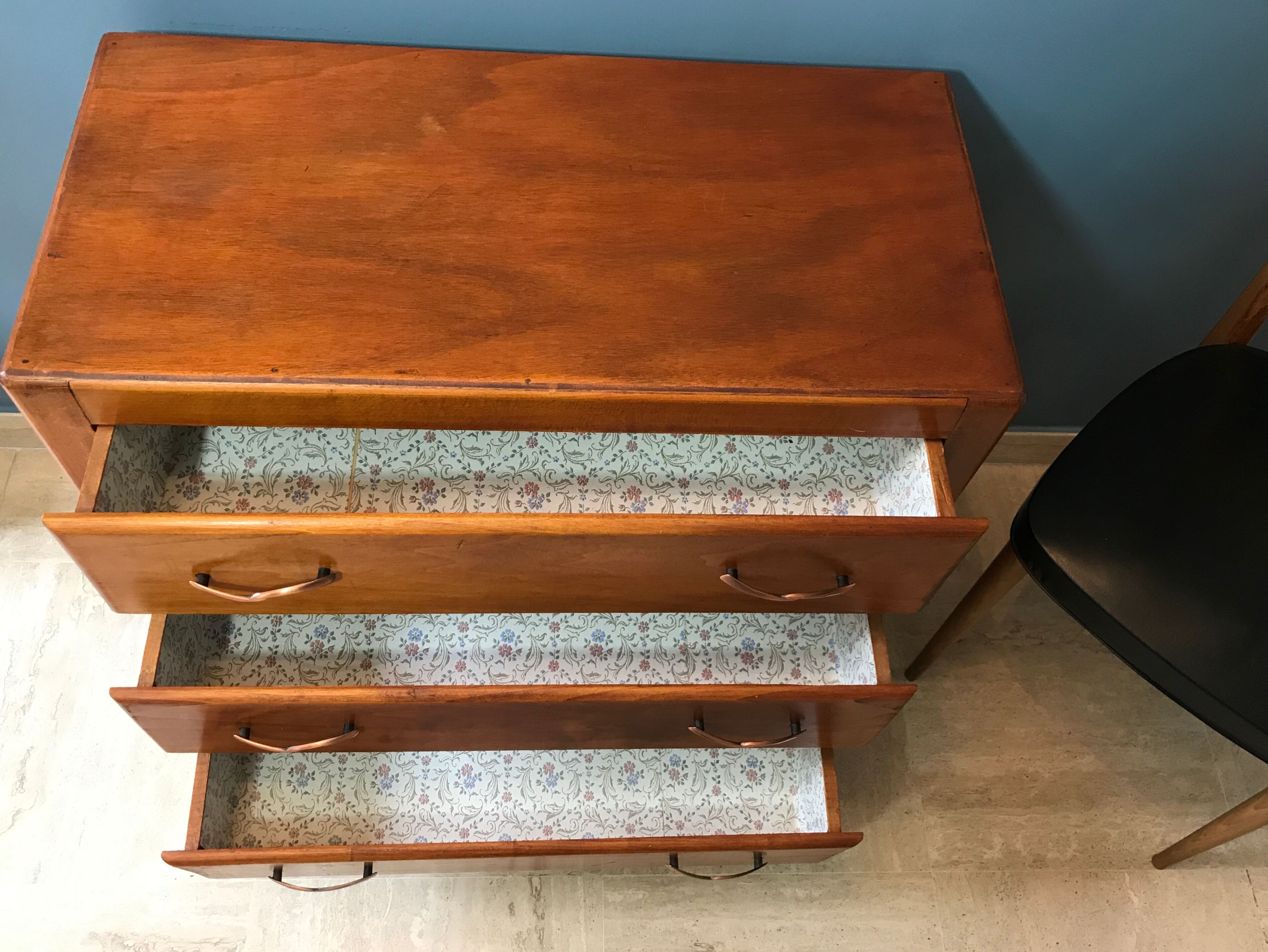 Vintage dresser 1950