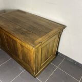 Trade counter