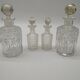 Série de 4 flacons en cristal de baccarat