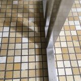 Giggle table