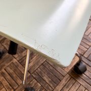 Mauï Kartell office chair design Vico Magistretti swivel wheel