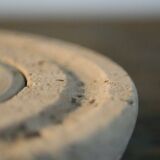 Cendrier en travertin - Art en marbre - Design fabriqué en Italie - Années 1970