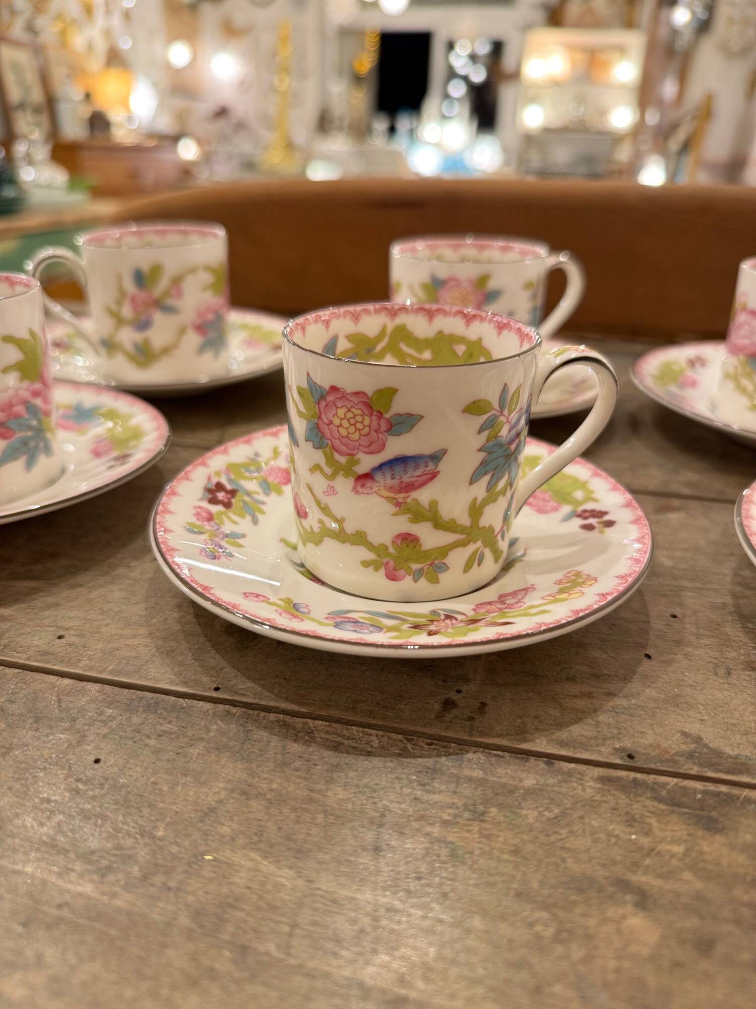 6 tasses à café en porcelaine de Minton