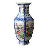 Hexagonal Chinese vase in polychrome porcelain. Birds of Paradise/Floral Patterns. Stamp. High 30 cm