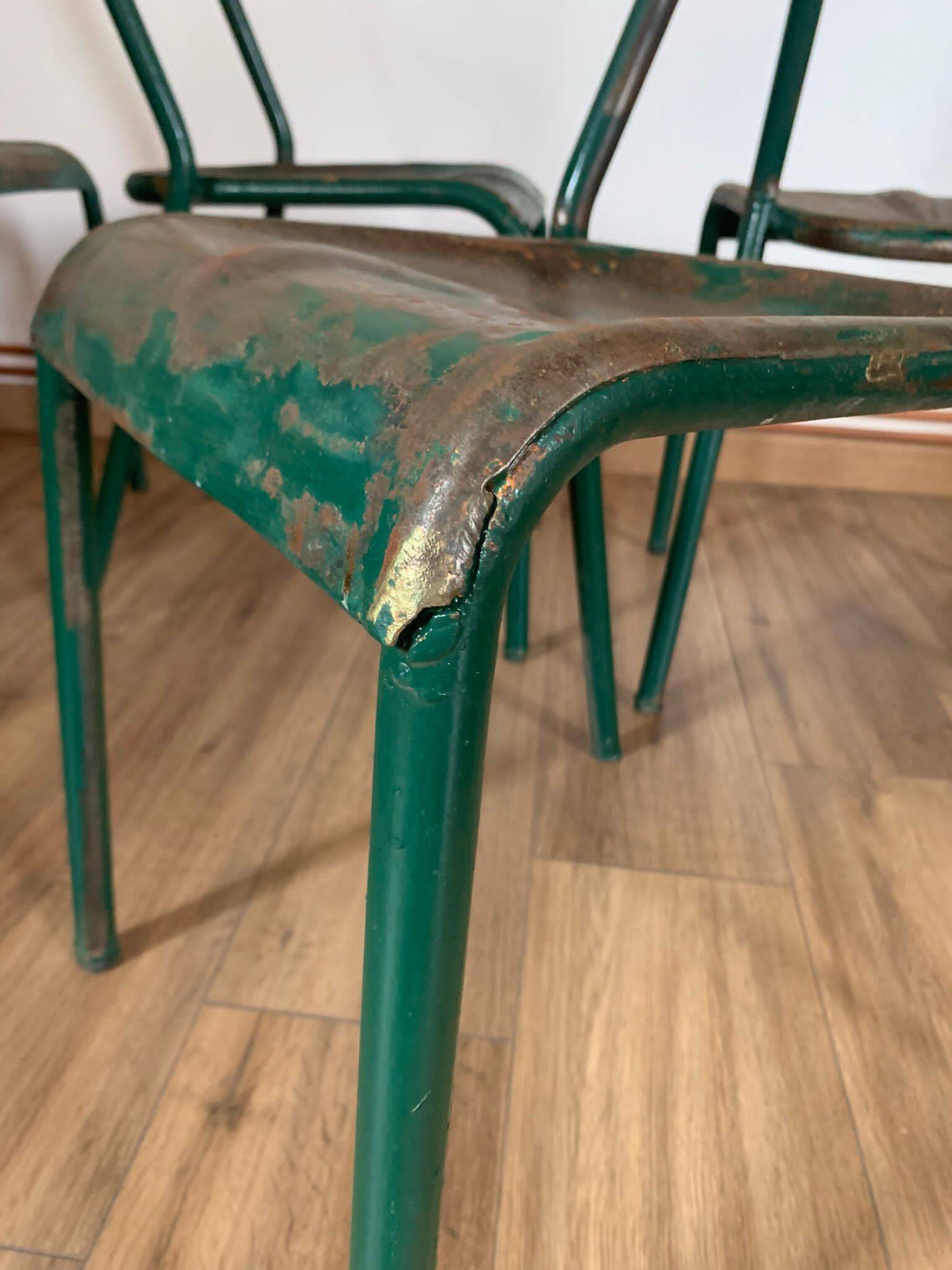 Set of 5 green chairs