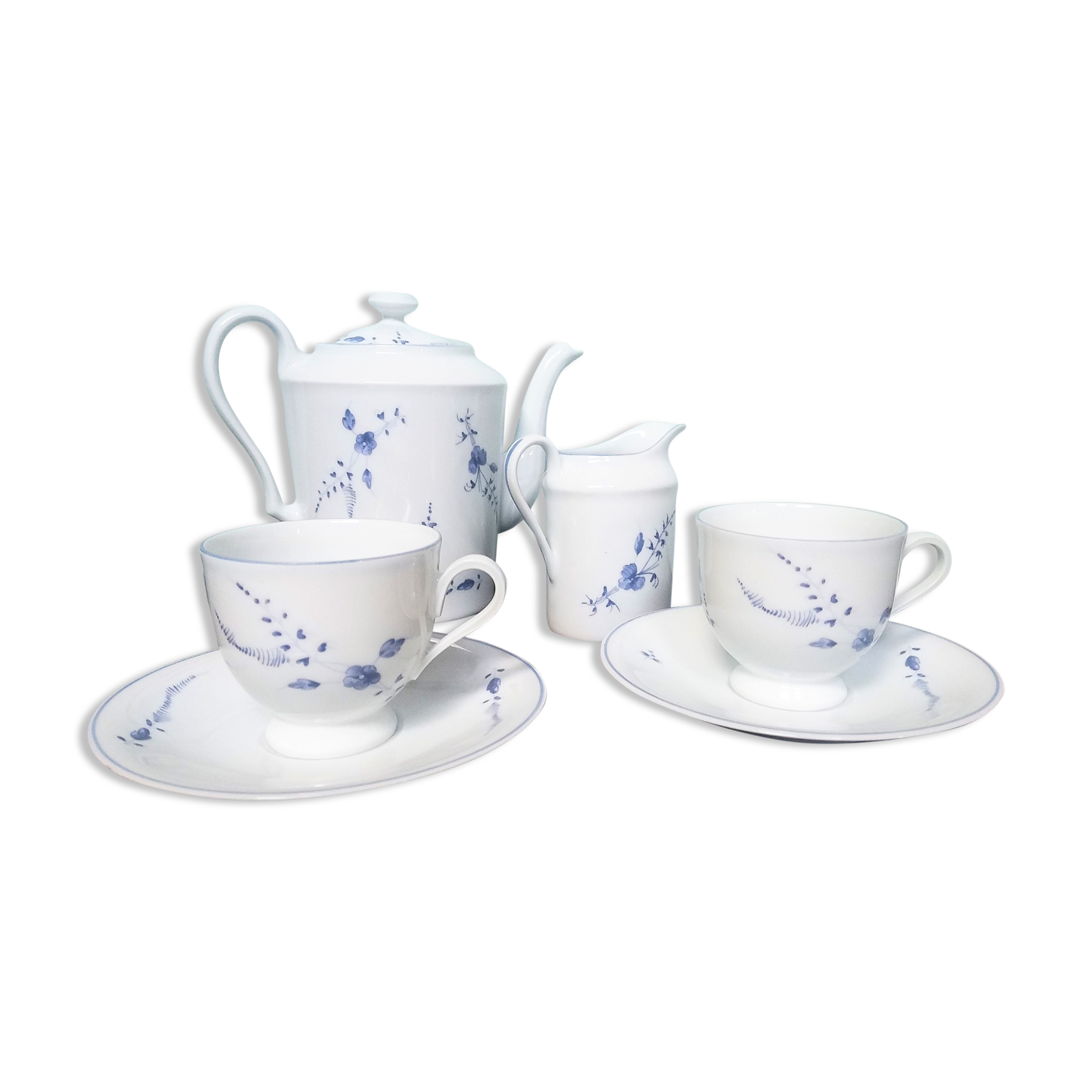 Porcelain Head to Head Tea or Coffee Service