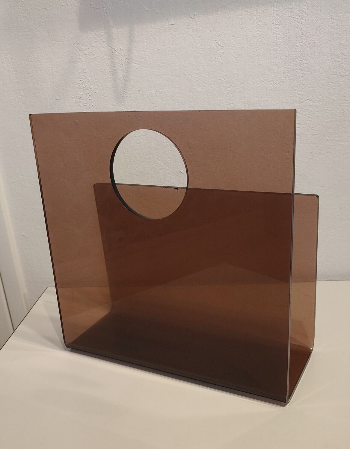 Smoked plexiglass magazine holder 70s.
